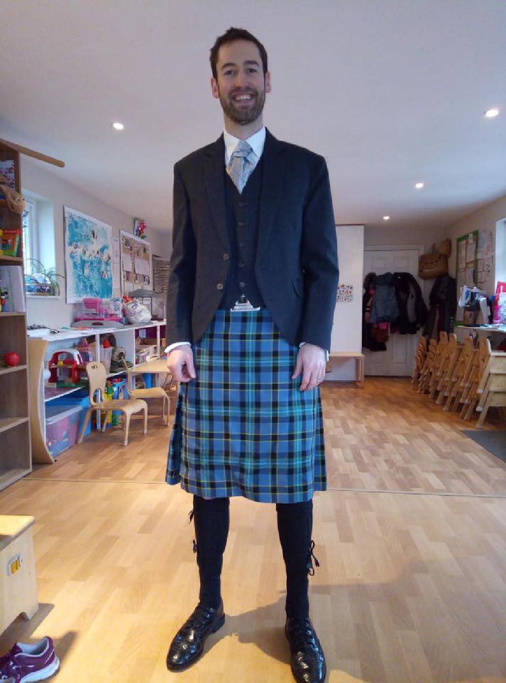 We love welcoming our families in to chat with us. We learnt about Burns Night from one of our Scottish Dads.